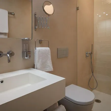 Ouro Grand By Level Residences Hotel 4*